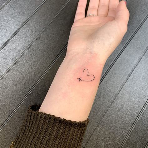 petite tattoos|31 Best Mini Tattoos For Women .